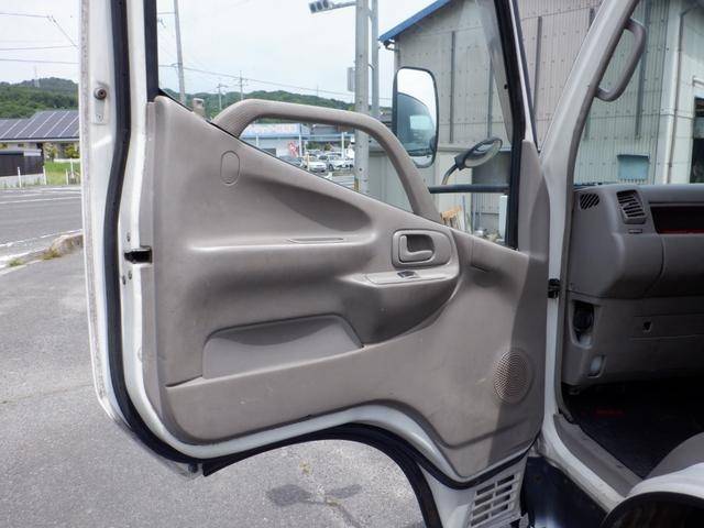 日野デュトロクレーン4段小型（2t・3t）[写真36]