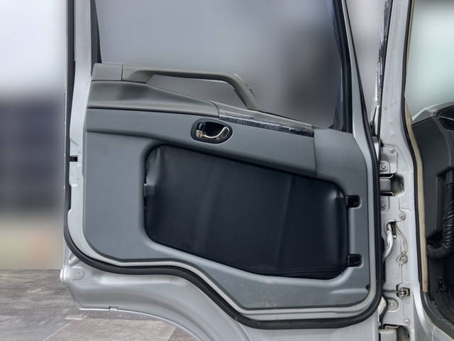 三菱ふそうスーパーグレートスクラップ運搬車大型（10t）[写真25]