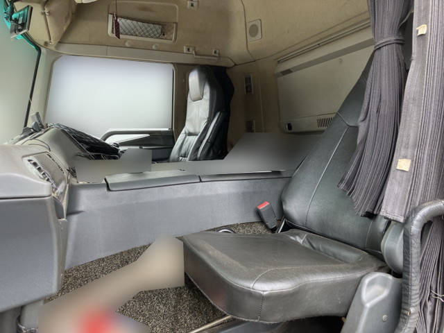 三菱ふそうスーパーグレートスクラップ運搬車大型（10t）[写真27]