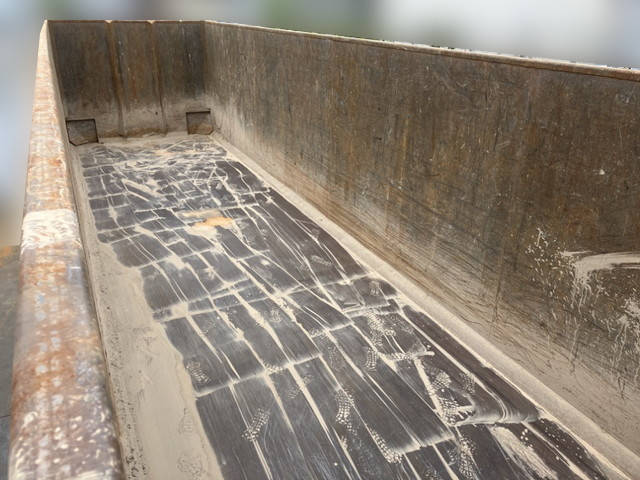 三菱ふそうスーパーグレートスクラップ運搬車大型（10t）[写真08]