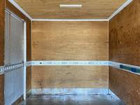 三菱ふそうキャンターアルミバン小型（2t・3t）[写真13]