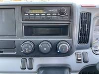 三菱ふそうキャンターアルミバン小型（2t・3t）[写真37]