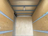 いすゞエルフアルミバン小型（2t・3t）[写真14]