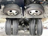 いすゞエルフアルミバン小型（2t・3t）[写真16]