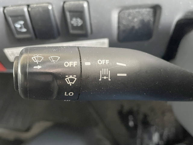 いすゞエルフアルミバン小型（2t・3t）[写真36]