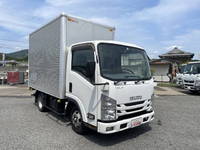 いすゞエルフアルミバン小型（2t・3t）[写真03]