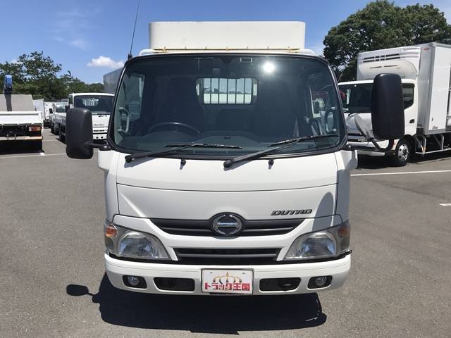 日野デュトロ平ボディ小型（2t・3t）[写真07]