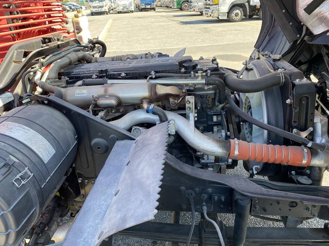 三菱ふそうファイタークレーン6段中型（4t）[写真25]