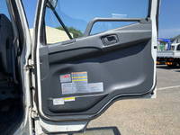 三菱ふそうファイタークレーン6段中型（4t）[写真29]