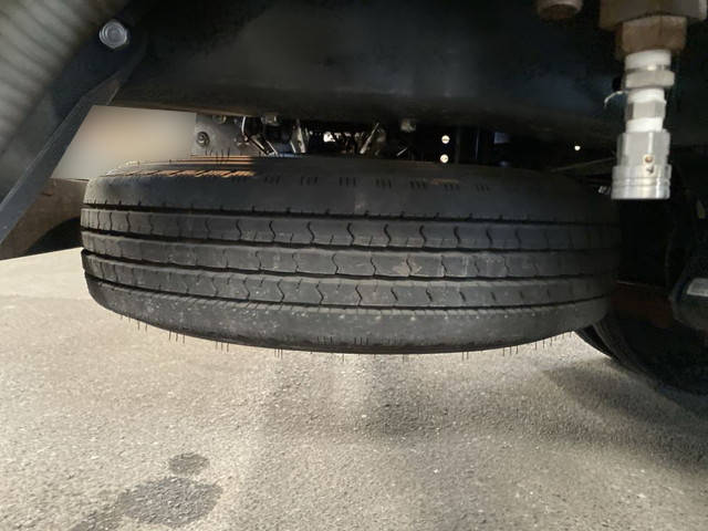 いすゞエルフ高圧洗浄車小型（2t・3t）[写真19]