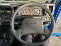 いすゞエルフ高圧洗浄車小型（2t・3t）[写真30]