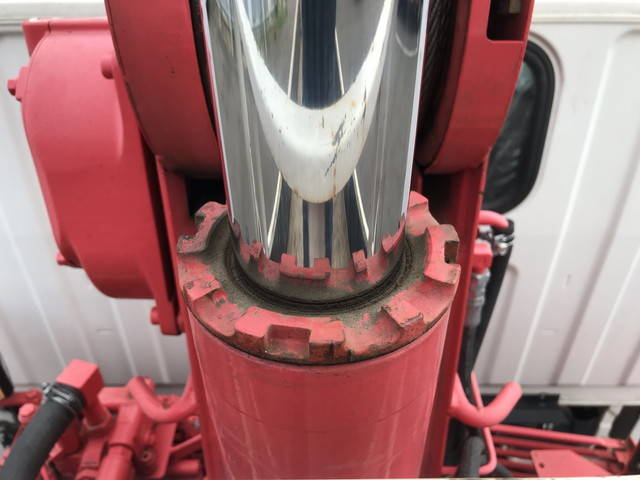 三菱ふそうキャンタークレーン4段小型（2t・3t）[写真17]