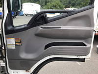 三菱ふそうキャンタークレーン4段小型（2t・3t）[写真29]