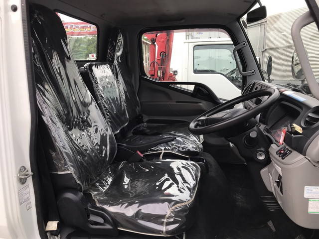 三菱ふそうキャンタークレーン4段小型（2t・3t）[写真31]