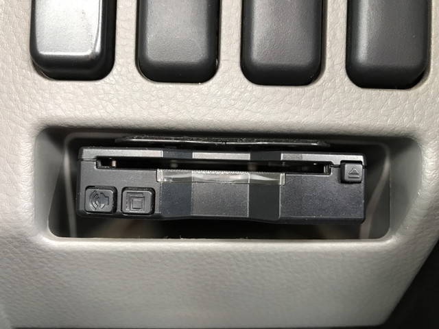 三菱ふそうキャンタークレーン4段小型（2t・3t）[写真39]