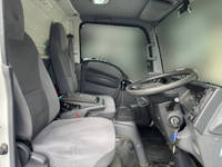 いすゞエルフアルミバン小型（2t・3t）[写真12]