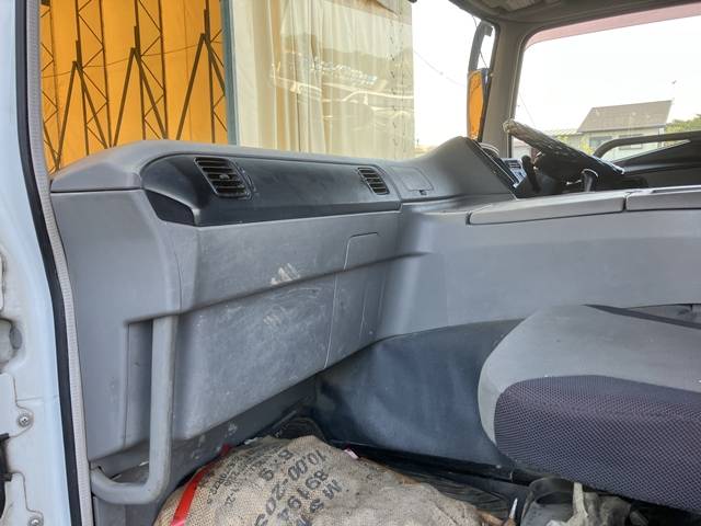 三菱ふそうスーパーグレートダンプ大型（10t）[写真31]