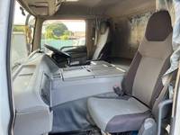 三菱ふそうスーパーグレートダンプ大型（10t）[写真32]