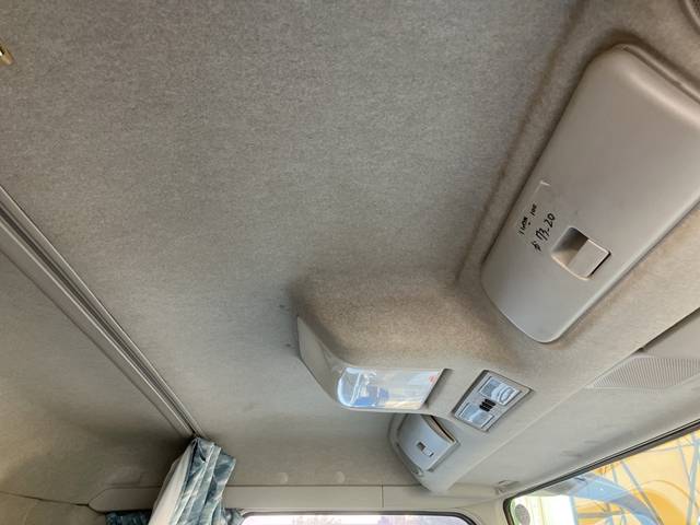 三菱ふそうスーパーグレートダンプ大型（10t）[写真35]