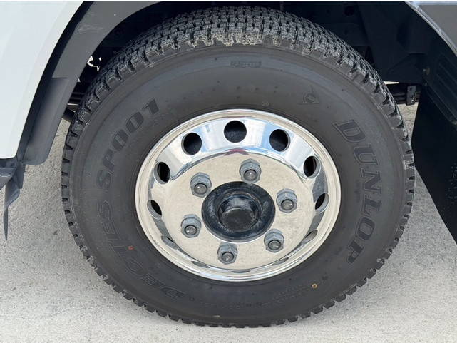 いすゞフォワード冷凍車（冷蔵車）中型（4t）[写真11]