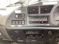 いすゞフォワードコンテナ専用車中型（4t）[写真12]