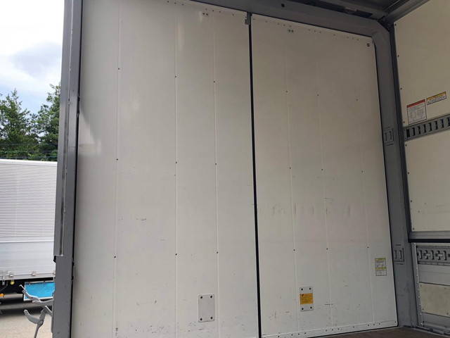 UDトラックスコンドルアルミウイング中型（4t）[写真15]