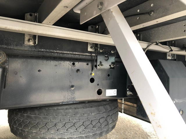 UDトラックスコンドルアルミウイング中型（4t）[写真17]