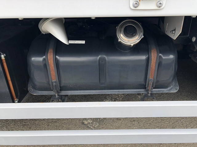 UDトラックスコンドルアルミウイング中型（4t）[写真22]