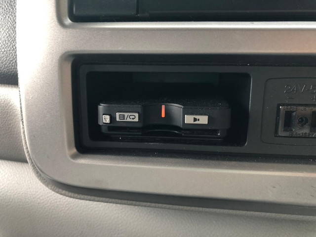 UDトラックスコンドルアルミウイング中型（4t）[写真30]