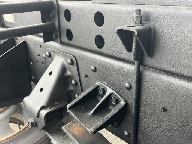 日野レンジャー深ダンプ（土砂禁ダンプ）中型（4t）[写真33]