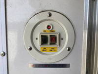 いすゞエルフ冷凍車（冷蔵車）小型（2t・3t）[写真15]