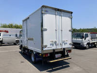 いすゞエルフ冷凍車（冷蔵車）小型（2t・3t）[写真04]