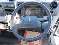 三菱ふそうキャンタークレーン4段小型（2t・3t）[写真16]