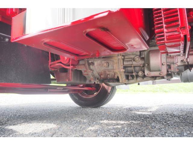 三菱ふそうキャンター平ボディ小型（2t・3t）[写真21]