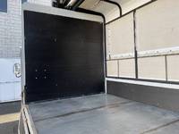 日産アトラス幌ウイング小型（2t・3t）[写真10]