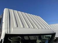 日産アトラス幌ウイング小型（2t・3t）[写真15]