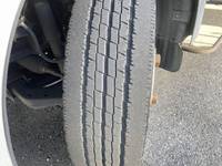 日産アトラス幌ウイング小型（2t・3t）[写真22]