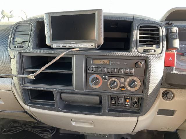 日産アトラス幌ウイング小型（2t・3t）[写真31]