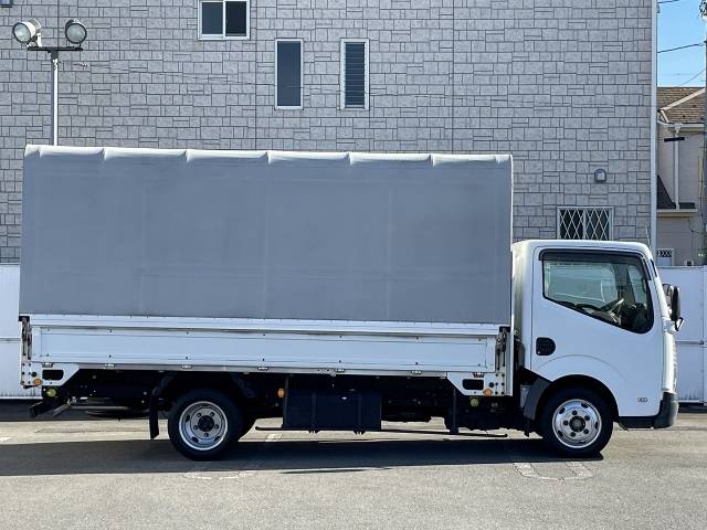 日産アトラス幌ウイング小型（2t・3t）[写真05]