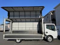 日産アトラス幌ウイング小型（2t・3t）[写真07]