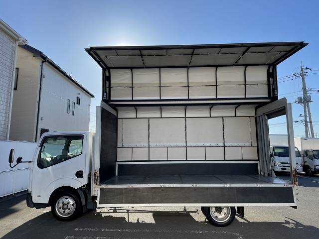日産アトラス幌ウイング小型（2t・3t）[写真09]