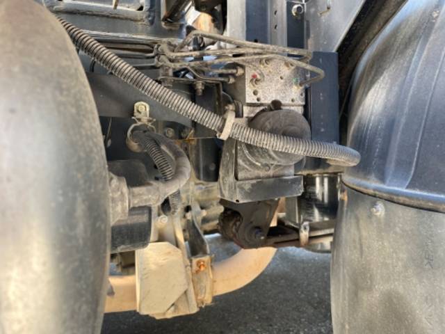 三菱ふそうファイターコンテナ専用車中型（4t）[写真19]