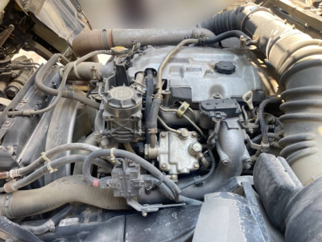 三菱ふそうファイターコンテナ専用車中型（4t）[写真29]