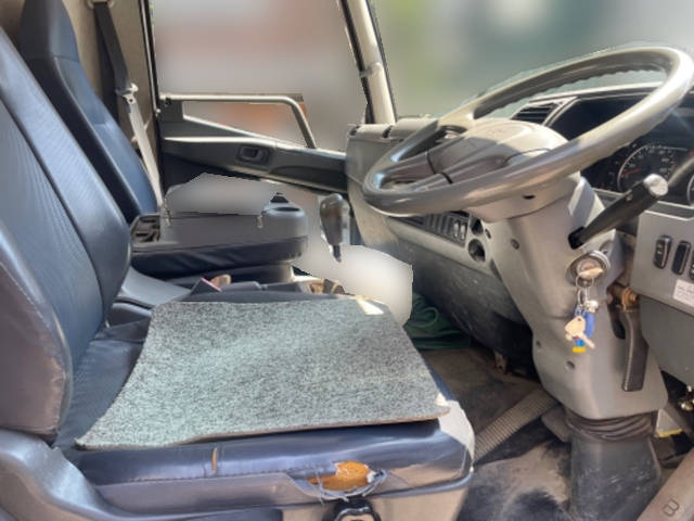 三菱ふそうファイターコンテナ専用車中型（4t）[写真34]