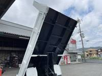 三菱ふそうキャンターダンプ小型（2t・3t）[写真20]