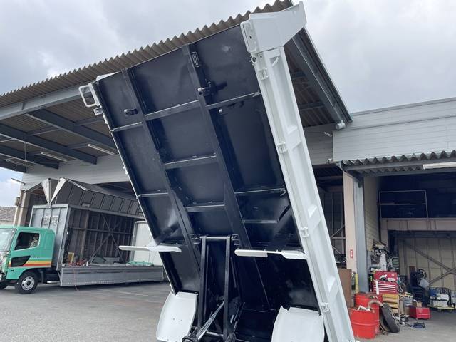 三菱ふそうキャンターダンプ小型（2t・3t）[写真21]