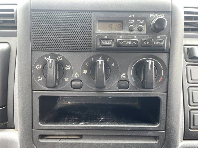 三菱ふそうキャンターダンプ小型（2t・3t）[写真38]