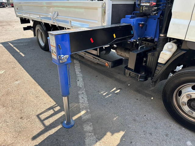 三菱ふそうキャンタークレーン4段小型（2t・3t）[写真16]