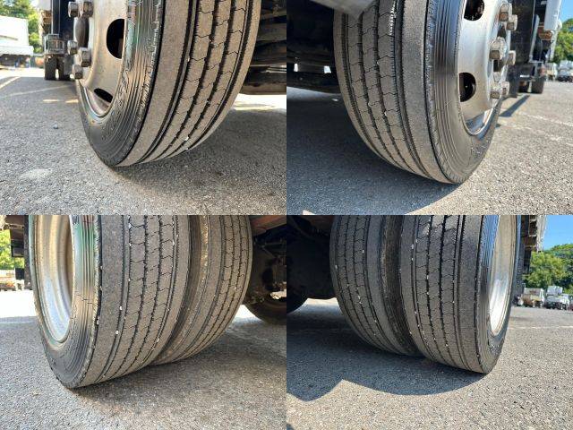 三菱ふそうキャンタークレーン4段小型（2t・3t）[写真37]