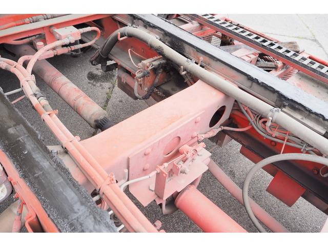 UDトラックスコンドルセーフティローダー増トン（6t・8t）[写真11]